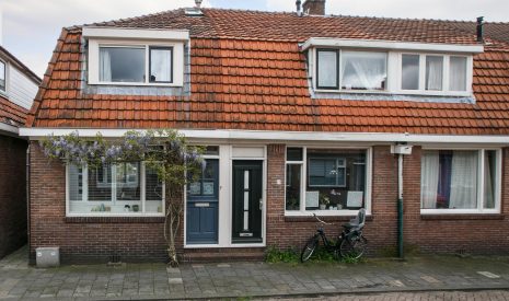 Te koop: Foto Woonhuis aan de Pieter Latensteinstraat 24 in Zaandam