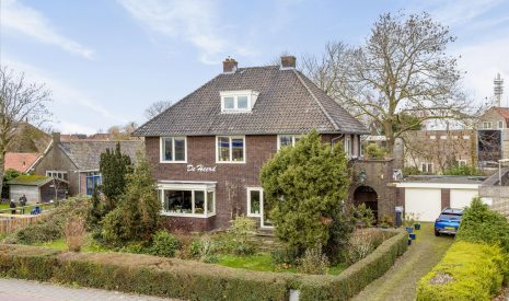 Te koop: Foto Woonhuis aan de Esdoornlaan 11 in Wormerveer