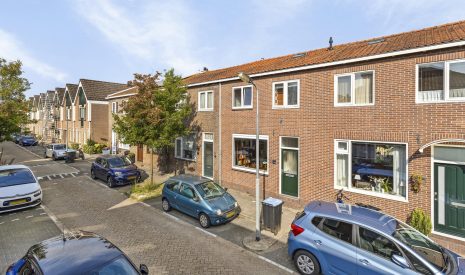 koop  Koog aan de Zaan  Eendrachtstraat 42 – Hoofdfoto